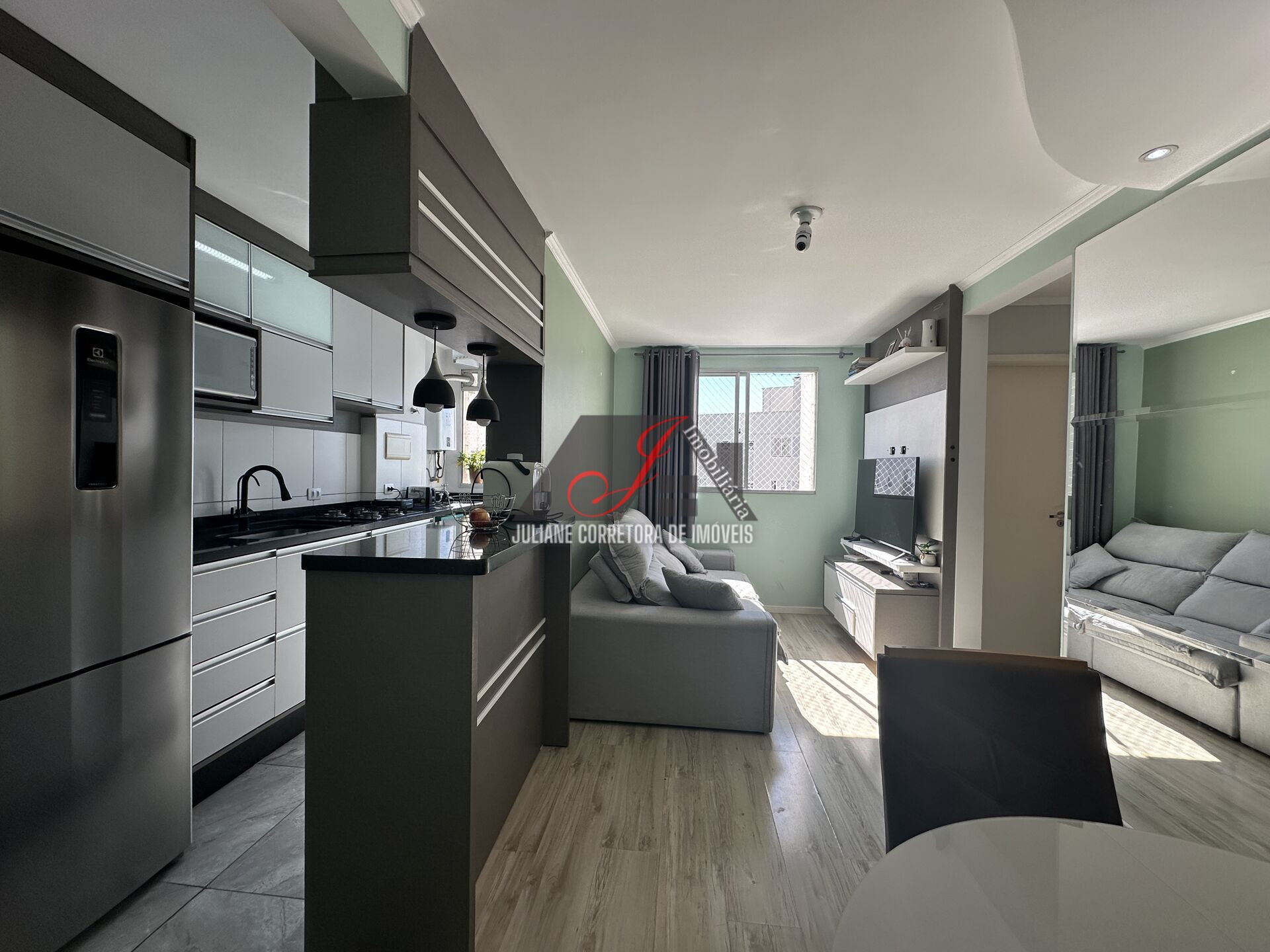 Apartamento com 2 Quartos à Venda, 54 m² em Pinheirinho - Curitiba