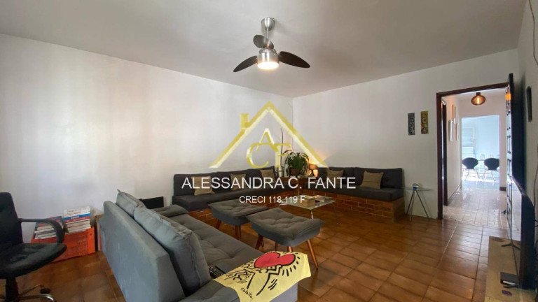 Imagem Casa com 3 Quartos à Venda, 264 m² em Bal. Itaóca - Mongaguá