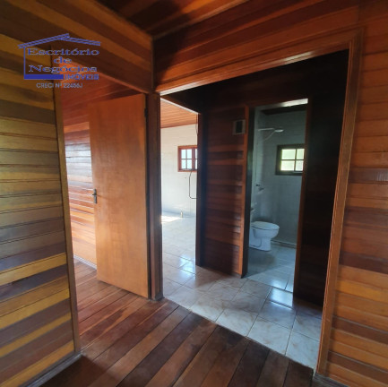 Imagem Casa com 3 Quartos à Venda, 200 m² em Vila Nova - Porto Alegre Imagem Casa com 3 Quartos à Venda, 200 m² em Vila Nova - Porto Alegre
