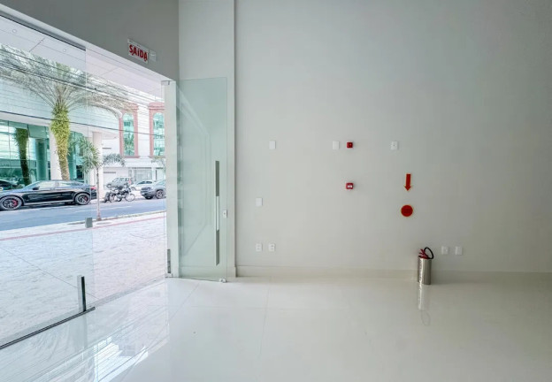 Imagem Sala Comercial à Venda, 85 m² em Pioneiros - Balneário Camboriú