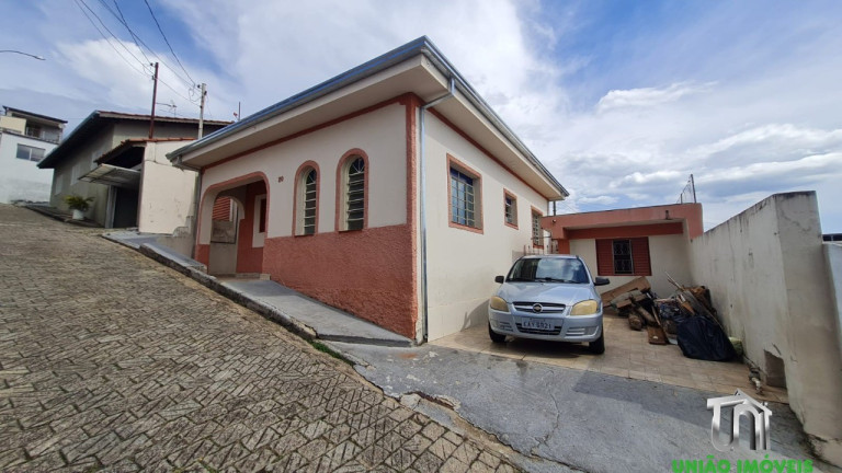 Casa com 3 Quartos à Venda, 124 m² em Centro - Bragança Paulista