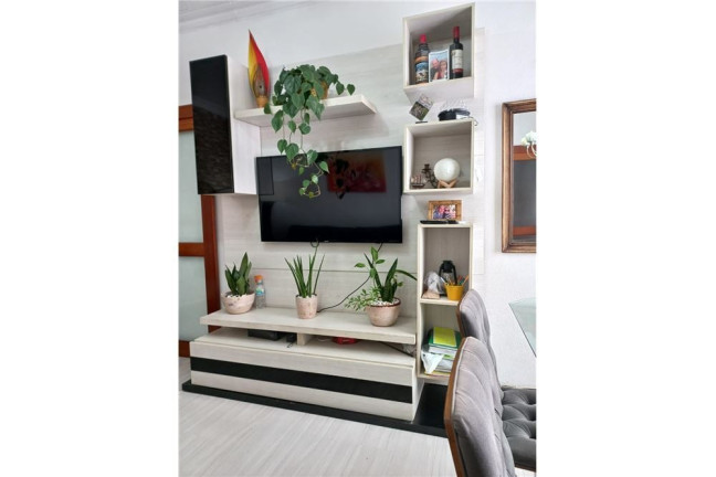 Imagem Apartamento com 2 Quartos à Venda, 92 m² em Santa Cecília - Porto Alegre
