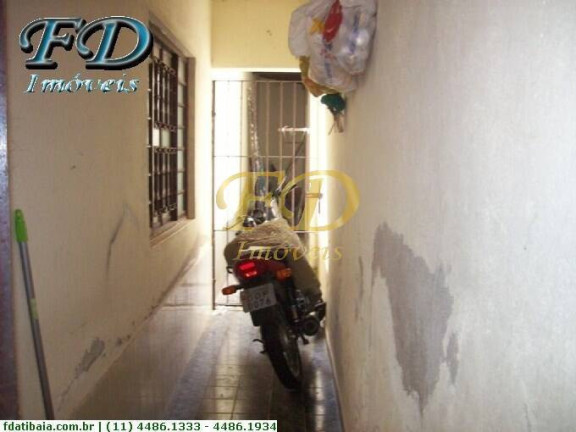Imagem Casa com 3 Quartos à Venda, 250 m² em Terra Preta - Mairiporã Imagem Casa com 3 Quartos à Venda, 250 m² em Terra Preta - Mairiporã