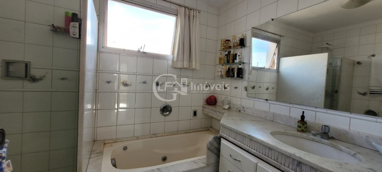 Imagem Imóvel com 4 Quartos à Venda, 200 m² em Centro - Campo Grande Imagem Imóvel com 4 Quartos à Venda, 200 m² em Centro - Campo Grande