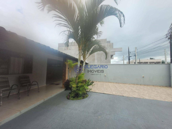 Casa com 3 Quartos à Venda, 140 m² em Armação - Penha
