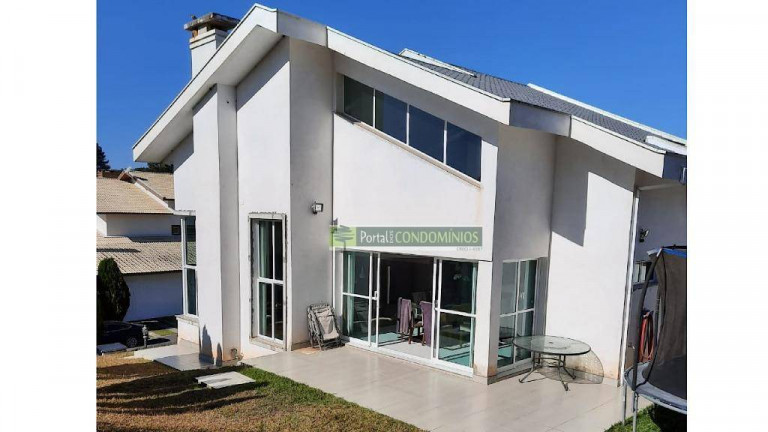 Imagem Casa com 4 Quartos à Venda, 450 m² em Santa Felicidade - Curitiba Imagem Casa com 4 Quartos à Venda, 450 m² em Santa Felicidade - Curitiba