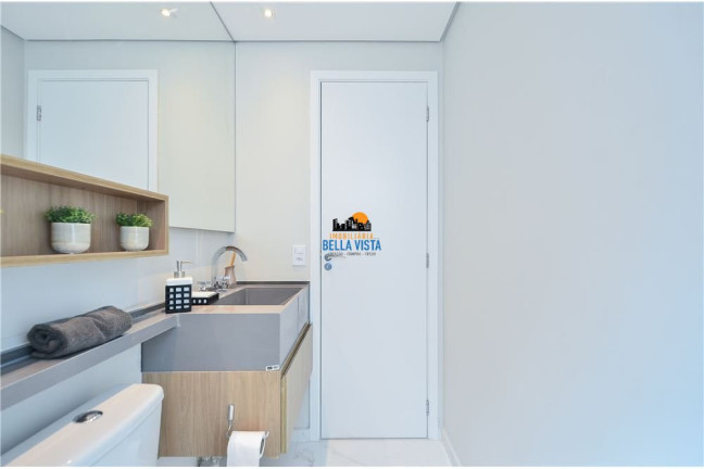Imagem Apartamento com 2 Quartos à Venda, em Aclimação - São Paulo Imagem Apartamento com 2 Quartos à Venda, em Aclimação - São Paulo