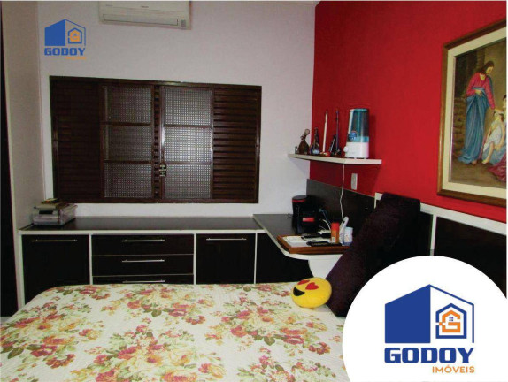Imagem Casa com 4 Quartos à Venda, 300 m² em Jardim Das Américas - Cuiabá