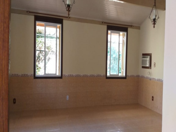 Imagem Imóvel com 3 Quartos à Venda, 230 m² em Cantegril - Viamão Imagem Imóvel com 3 Quartos à Venda, 230 m² em Cantegril - Viamão