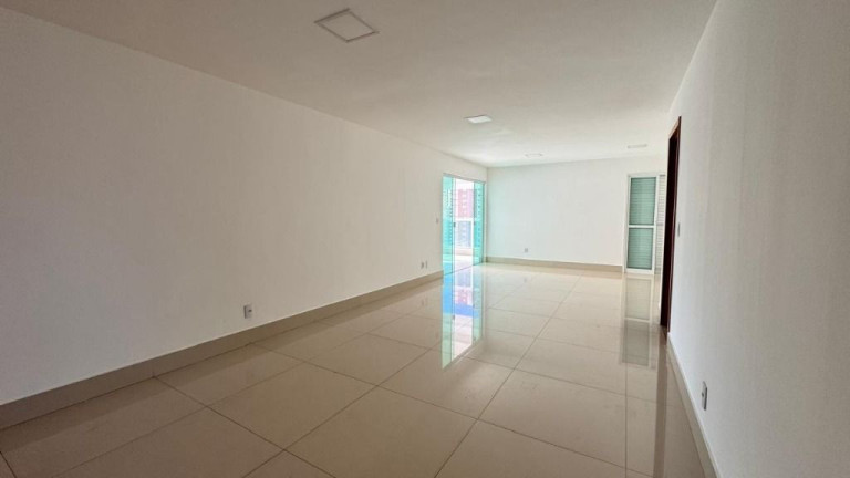Imagem Apartamento com 3 Quartos à Venda, 142 m² em Setor Bueno - Goiânia