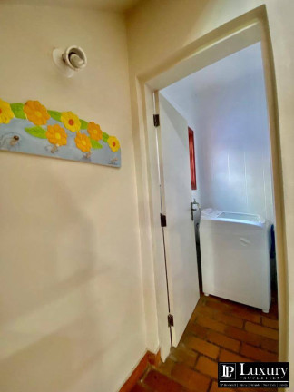 Imagem Casa de Condomínio com 4 Quartos à Venda, em Baleia - São Sebastião Imagem Casa de Condomínio com 4 Quartos à Venda, em Baleia - São Sebastião