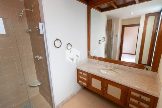 Imagem Apartamento com 3 Quartos à Venda, 325 m² em Moema - São Paulo