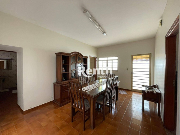 Imagem Casa com 4 Quartos à Venda, 259 m² em Vila Aparecida - Rio Claro