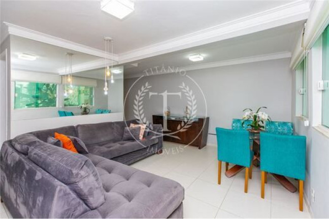 Imagem Casa com 3 Quartos à Venda, 180 m² em Parque Residencial Julia - São Paulo