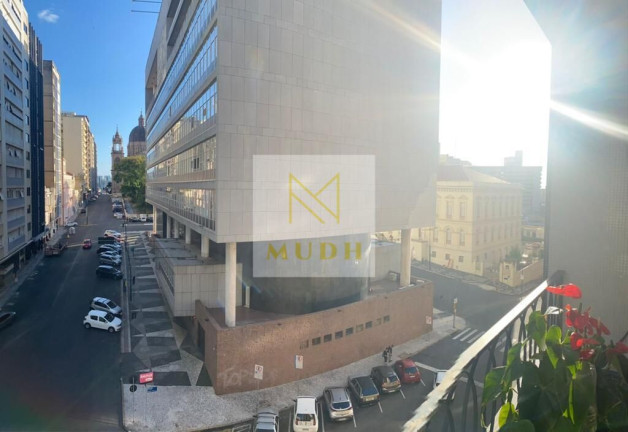 Imagem Apartamento com 3 Quartos à Venda, 144 m² em Centro Histórico - Porto Alegre Imagem Apartamento com 3 Quartos à Venda, 144 m² em Centro Histórico - Porto Alegre