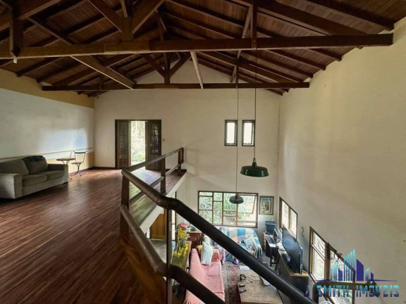 Imagem Casa com 4 Quartos à Venda, 303 m² em Vila Diva - Carapicuíba