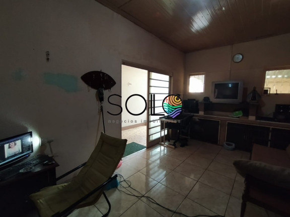 Imagem Casa com 2 Quartos à Venda, 189 m² em Centro - Araraquara Imagem Casa com 2 Quartos à Venda, 189 m² em Centro - Araraquara
