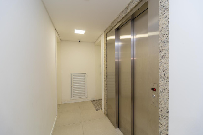 Imagem Apartamento com 1 Quarto à Venda, 20 m² em Mercês - Curitiba Imagem Apartamento com 1 Quarto à Venda, 20 m² em Mercês - Curitiba