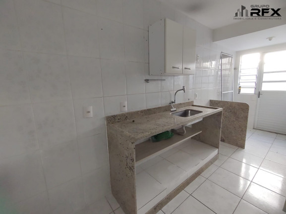 Imagem Apartamento com 2 Quartos à Venda, 44 m² em Maria Paula - São Gonçalo