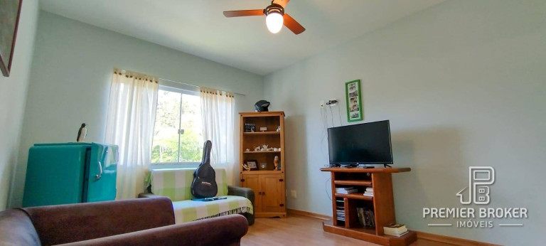 Imagem Casa com 4 Quartos à Venda, 170 m² em Vargem Grande - Teresópolis Imagem Casa com 4 Quartos à Venda, 170 m² em Vargem Grande - Teresópolis