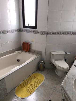 Imagem Imóvel com 4 Quartos à Venda, 200 m² em Moema - São Paulo Imagem Imóvel com 4 Quartos à Venda, 200 m² em Moema - São Paulo