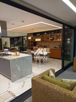 Imagem Casa com 5 Quartos à Venda ou Locação, 520 m² em Interlagos - Vila Velha Imagem Casa com 5 Quartos à Venda ou Locação, 520 m² em Interlagos - Vila Velha