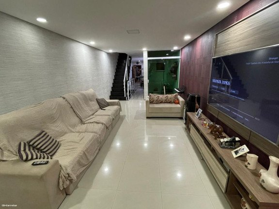 Imagem Sobrado com 3 Quartos à Venda, 250 m² em Vila Assunção - Santo André