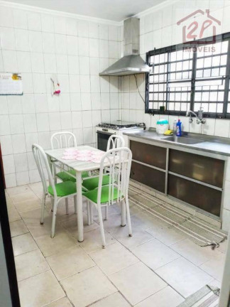 Imagem Casa com 4 Quartos à Venda, 131 m² em Residencial União - São José Dos Campos Imagem Casa com 4 Quartos à Venda, 131 m² em Residencial União - São José Dos Campos