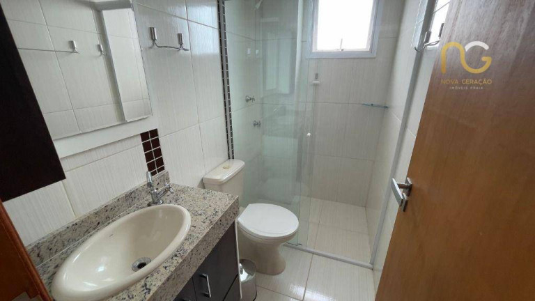Imagem Imóvel com 3 Quartos à Venda, 119 m² em Solemar - Praia Grande Imagem Imóvel com 3 Quartos à Venda, 119 m² em Solemar - Praia Grande