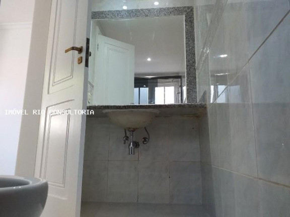 Imagem Casa com 4 Quartos à Venda, 260 m² em Rio De Janeiro Imagem Casa com 4 Quartos à Venda, 260 m² em Rio De Janeiro