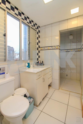 Imagem Imóvel com 3 Quartos à Venda, 148 m² em Rio Branco - Porto Alegre Imagem Imóvel com 3 Quartos à Venda, 148 m² em Rio Branco - Porto Alegre