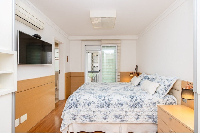 Imagem Apartamento com 3 Quartos à Venda, 137 m² em Moema - São Paulo Imagem Apartamento com 3 Quartos à Venda, 137 m² em Moema - São Paulo