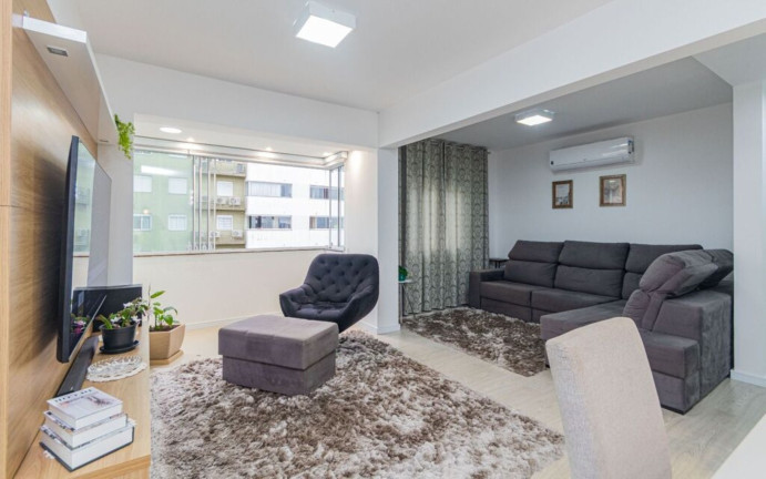 Imagem Imóvel com 3 Quartos à Venda, 79 m² em Jardim Carvalho - Porto Alegre