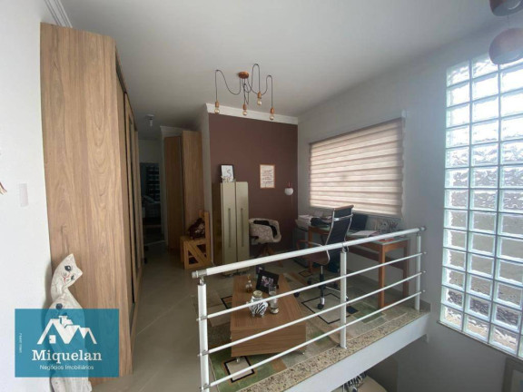Imagem Sobrado com 3 Quartos à Venda, 205 m² em Parada Inglesa - São Paulo
