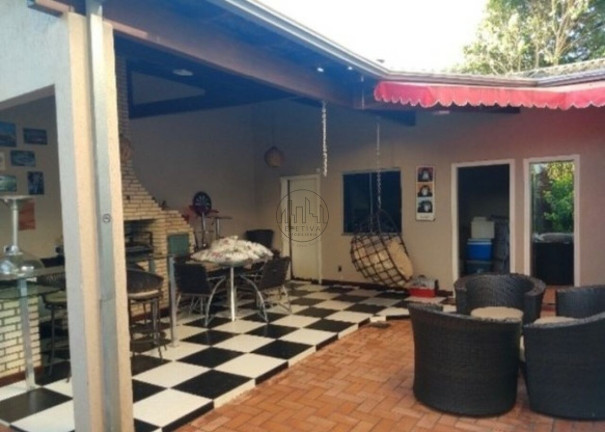 Imagem Casa com 4 Quartos à Venda, 450 m² em Taguatinga Sul (taguatinga) - Brasília