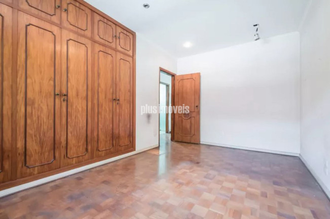 Imagem Casa com 3 Quartos à Venda, 330 m² em Granja Julieta - São Paulo Imagem Casa com 3 Quartos à Venda, 330 m² em Granja Julieta - São Paulo