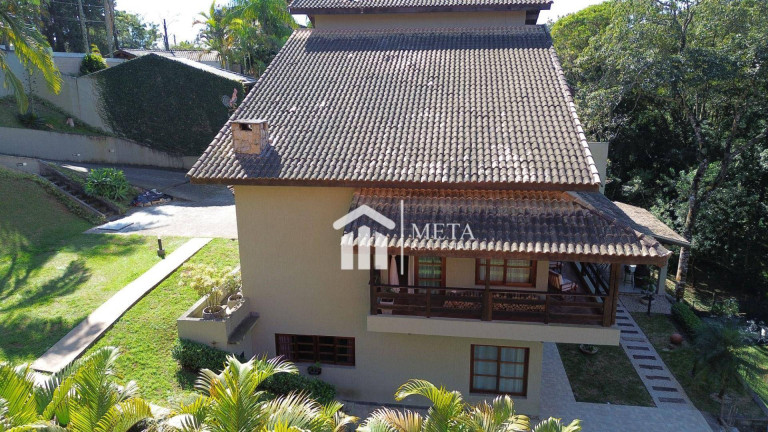 Imagem Imóvel com 3 Quartos à Venda, 690 m² em Alpes Da Cantareira - Mairiporã Imagem Imóvel com 3 Quartos à Venda, 690 m² em Alpes Da Cantareira - Mairiporã
