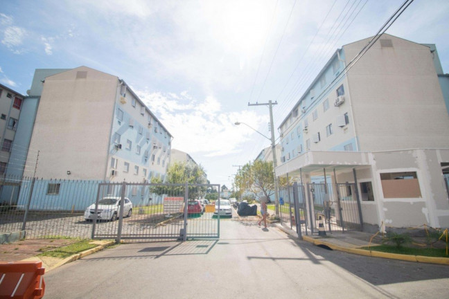 Imagem Imóvel com 2 Quartos à Venda, 37 m² em Rubem Berta - Porto Alegre