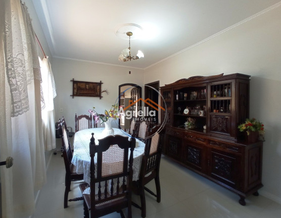 Imagem Casa com 4 Quartos à Venda, 188 m² em Vila Santa Luzia - Mogi Mirim Imagem Casa com 4 Quartos à Venda, 188 m² em Vila Santa Luzia - Mogi Mirim