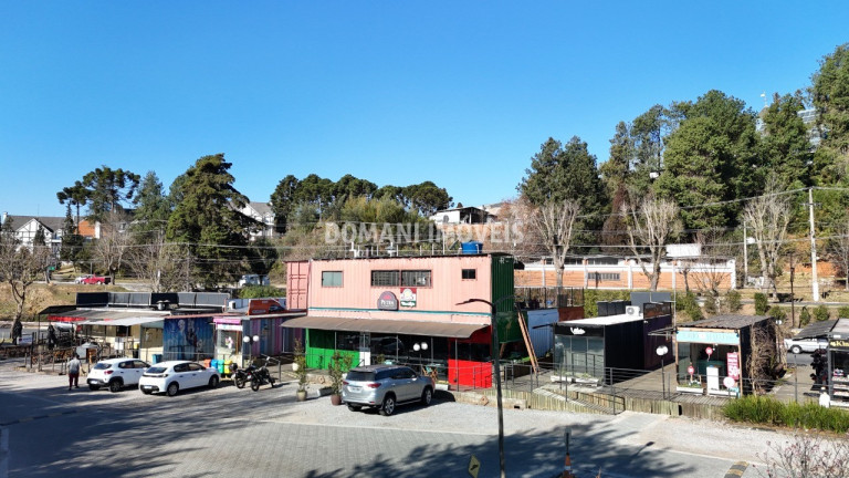 Imagem Imóvel à Venda, 1.090 m² em Região Do Jaguaribe - Campos Do Jordão Imagem Imóvel à Venda, 1.090 m² em Região Do Jaguaribe - Campos Do Jordão