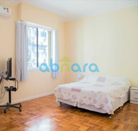 Imagem Apartamento com 3 Quartos à Venda, 250 m² em Copacabana - Rio De Janeiro Imagem Apartamento com 3 Quartos à Venda, 250 m² em Copacabana - Rio De Janeiro
