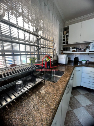 Imagem Casa com 3 Quartos à Venda, 198 m² em Vila Palmares - Santo André