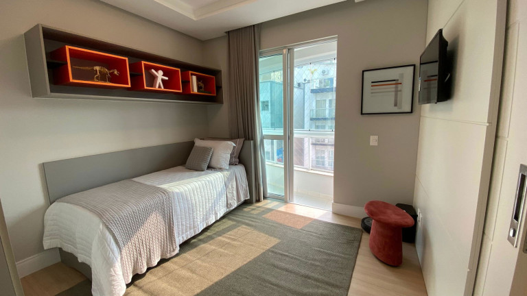 Imagem Apartamento com 3 Quartos à Venda, 138 m² em Centro - Balneário Camboriú Imagem Apartamento com 3 Quartos à Venda, 138 m² em Centro - Balneário Camboriú
