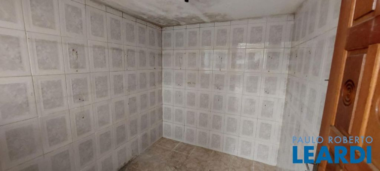 Imagem Casa com 2 Quartos à Venda, 171 m² em Parque Das Nações - Santo André