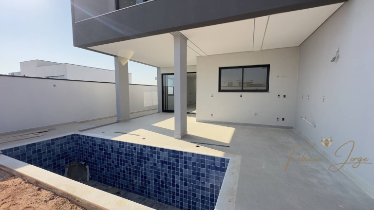 Imagem Casa com 3 Quartos à Venda, 300 m² em Jardim São Marcos - Valinhos Imagem Casa com 3 Quartos à Venda, 300 m² em Jardim São Marcos - Valinhos