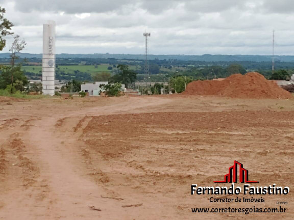 Terreno à Venda, 250 m² em Jardim Do Lago - Senador Canedo