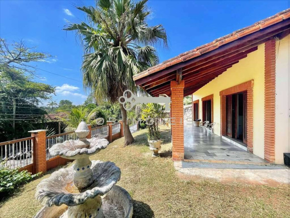 Casa com 4 Quartos à Venda,  em Nova Fazendinha - Carapicuíba