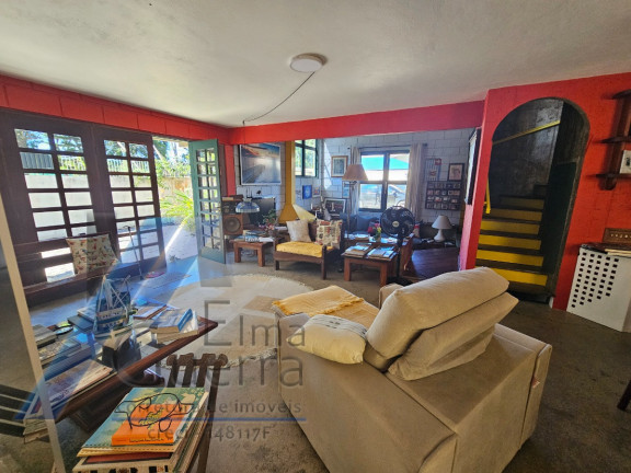Imagem Casa com 5 Quartos à Venda, 196 m² em Centro - Ubatuba Imagem Casa com 5 Quartos à Venda, 196 m² em Centro - Ubatuba