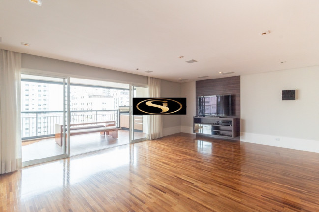 Apartamento com 4 Quartos para Alugar, 235 m² em Vila Nova Conceição - São Paulo