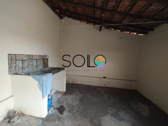 Imagem Casa com 2 Quartos à Venda, 300 m² em Centro - Araraquara Imagem Casa com 2 Quartos à Venda, 300 m² em Centro - Araraquara